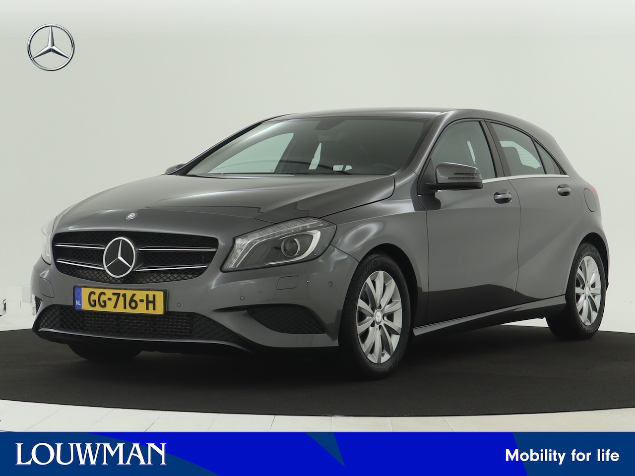 Mercedes-Benz A-klasse - 180 Style Ambition | Parkeersensoren | Bi-Xenon | Cruise Control | Navigatie | - AutoWereld.nl