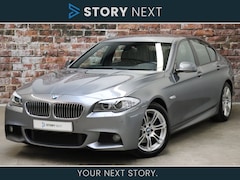 BMW 5-serie - Sedan 520i Executive M Sport Pakket Automaat / Navigatie / Sportstoelen / Parkeersensoren