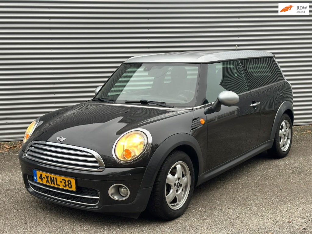 MINI Clubman - Mini Clubman 1.6 Cooper D | 2009 | Diesel | APK bij Aflevering | Onderhoudsboekje - AutoWereld.nl