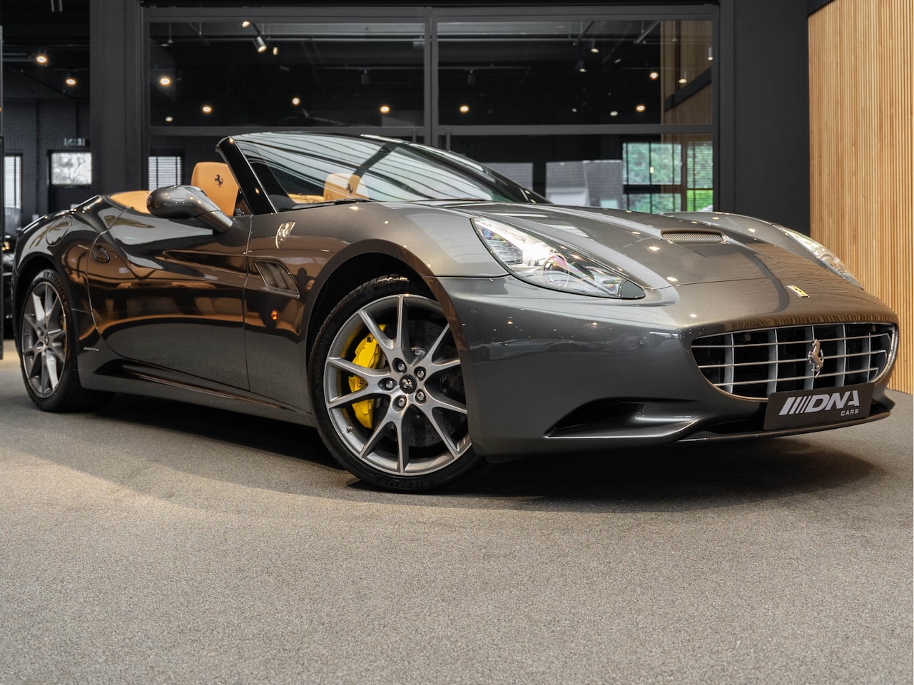 Ferrari California - V8 Cabrio 4.3 V8 Carbon Full Leather - AutoWereld.nl