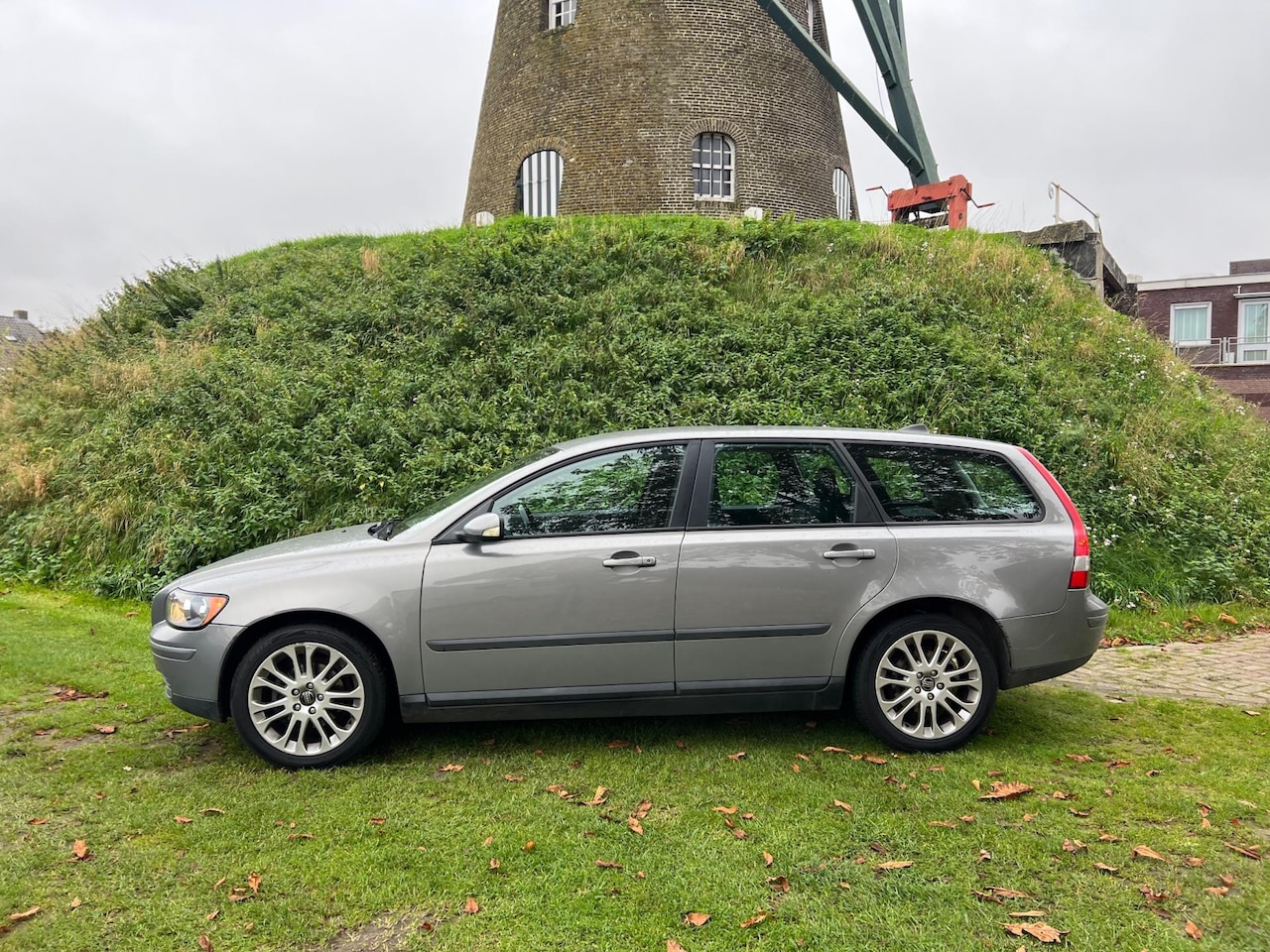 Volvo V50 - 1.8 Kinetic CLIMA NIEUWE APK - AutoWereld.nl