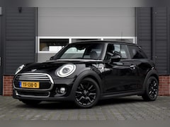 MINI Cooper - 1.5 Aut. Pepper | CarPlay | Head-Up | Stoelverwarming | Sportstoelen | LED | Orig. NL |