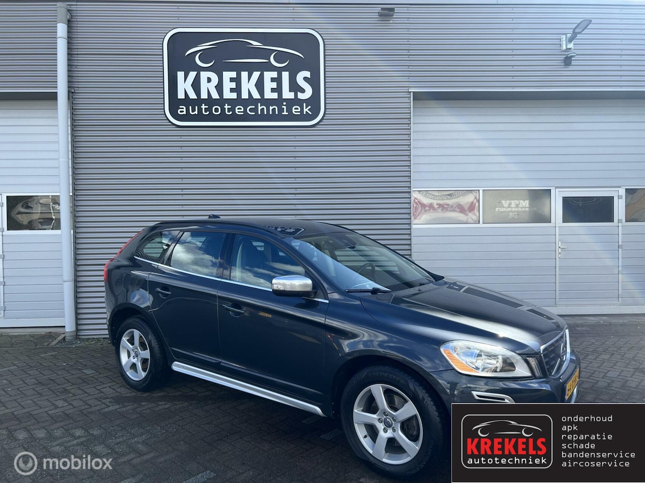 Volvo XC60 - 2.0 T5 R-Design 2.0 T5 R-Design - AutoWereld.nl