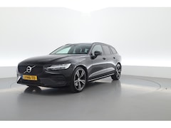 Volvo V60 - 2.0 B3 Momentum Advantage, Leer, 19 inch, camera, stoel + stuurverwarming