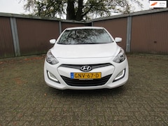 Hyundai i30 - led airco 1.4 airco 5rs