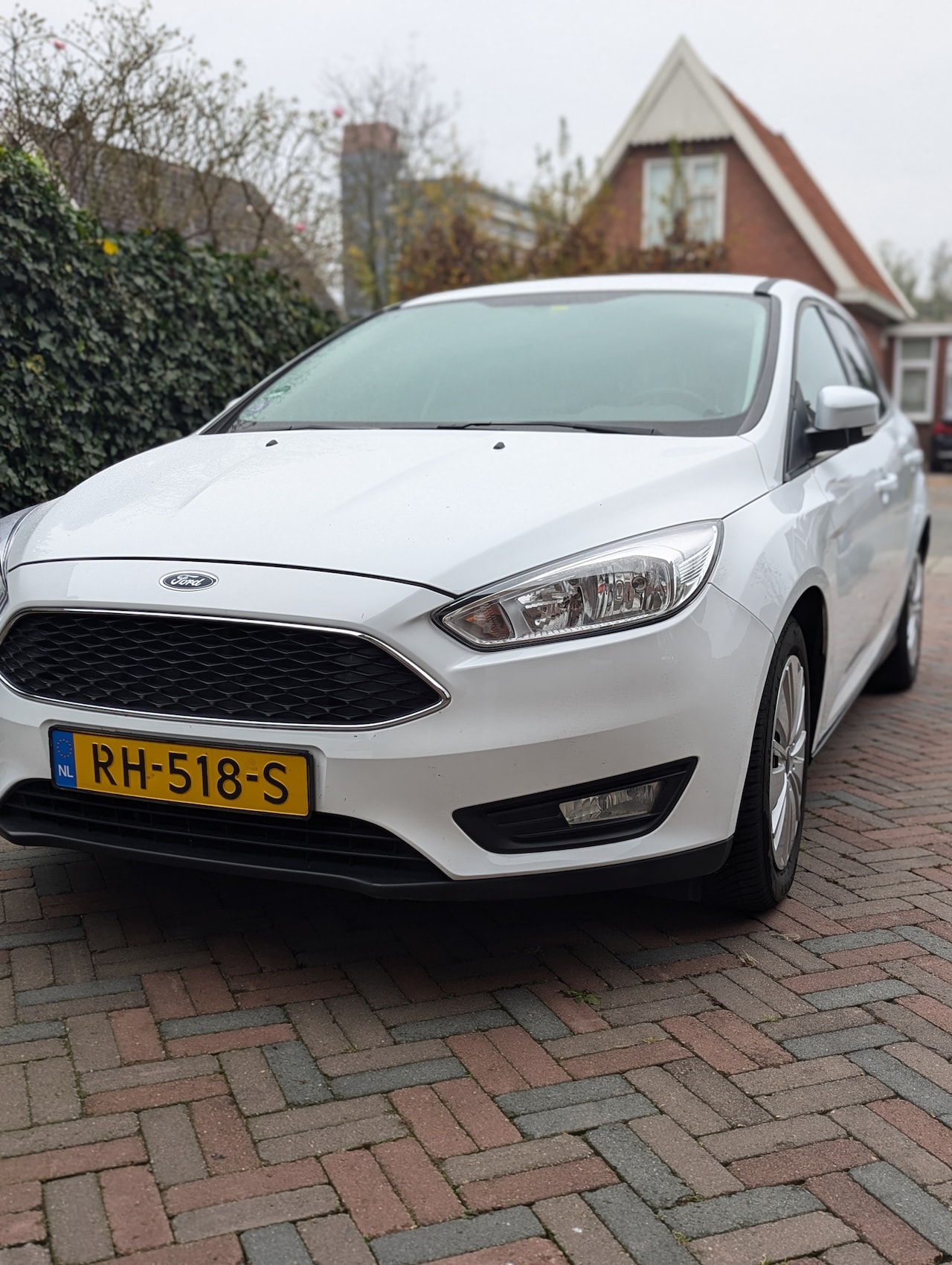 Ford Focus Wagon - 1.0 Lease Edition - AutoWereld.nl