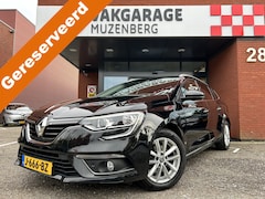 Renault Mégane Estate - 1.3 TCe Limited // NAVI // CLIMA // CRUISE // PDC // KEYLESS ENTRY // LICHT METALEN VELGEN