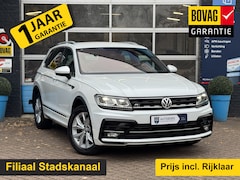 Volkswagen Tiguan - 1.5 TSI ACT Highline Business R Cruise Control Adaptief | Airco | Lichtmetalen Velgen | Tr