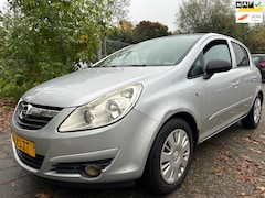 Opel Corsa - 5 deurs, Nap, incl fietsdrager