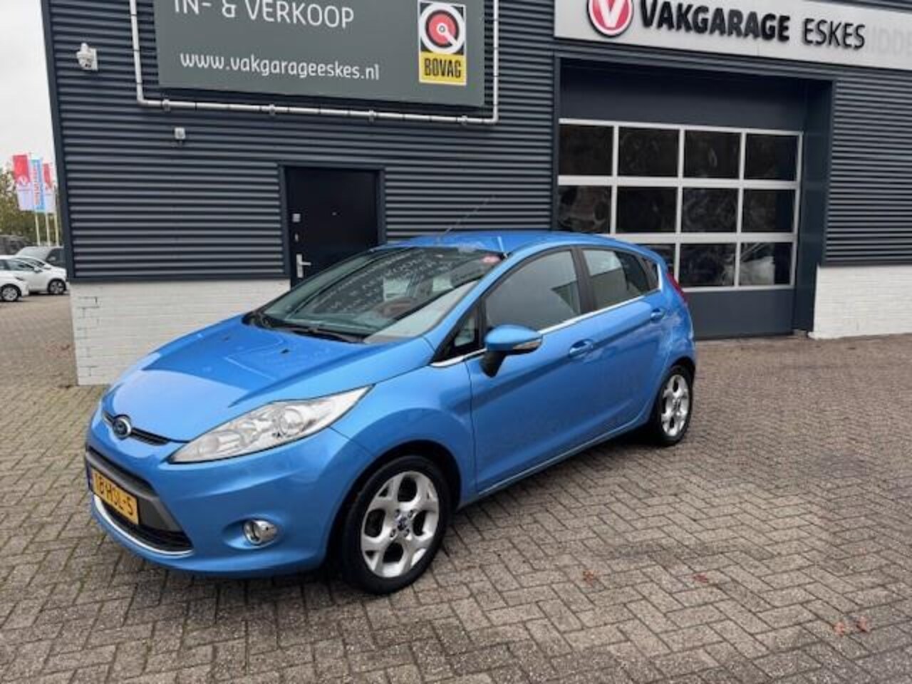 Ford Fiesta - 1.25 Titanium/ Airco / winterbanden set - AutoWereld.nl