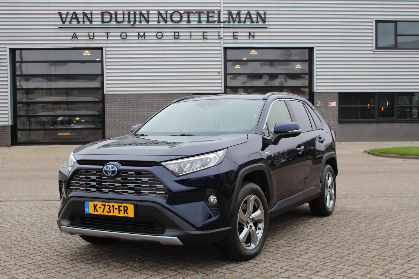 Toyota RAV4 - 2.5 Hybrid AWD Style / Carplay / Keyless / Leer / N.A.P. - AutoWereld.nl