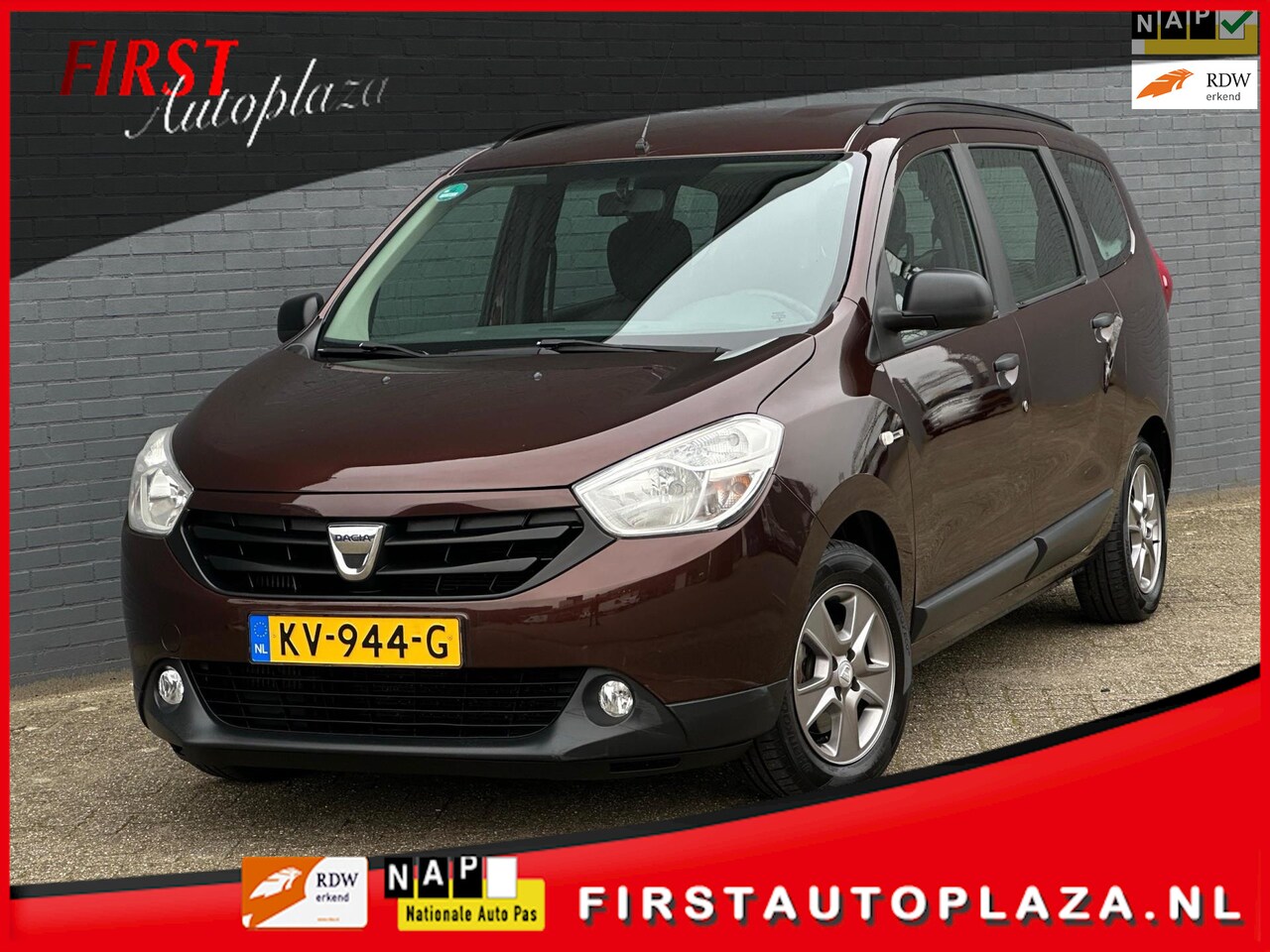 Dacia Lodgy - 1.2 TCe Robust 5p. AIRCO/USB/PDC/TREKHAAK | NETTE AUTO ! - AutoWereld.nl