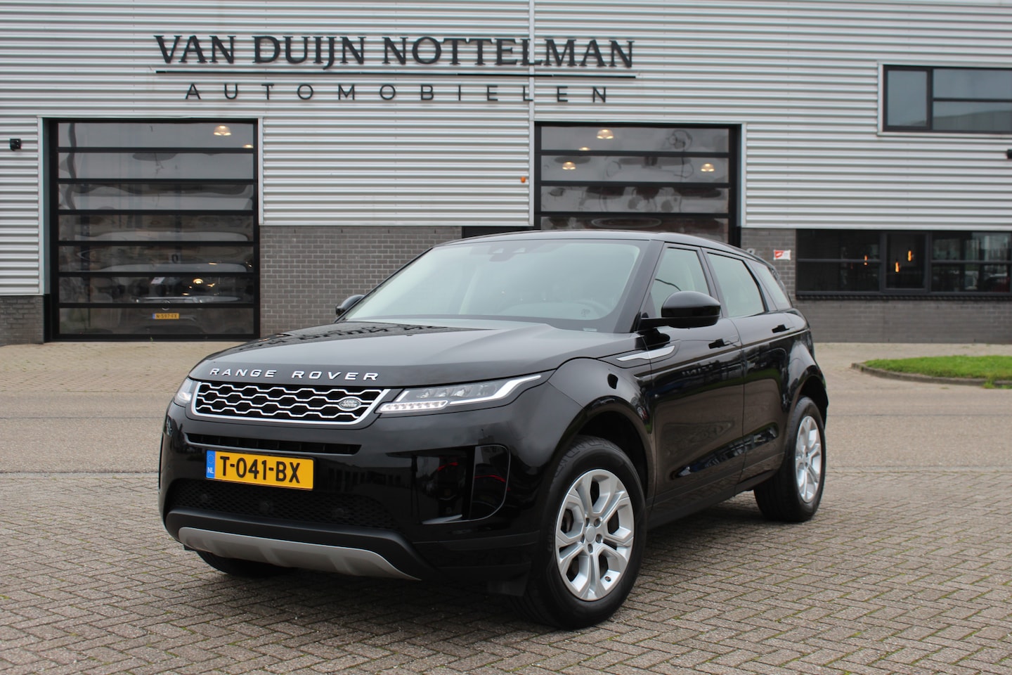 Land Rover Range Rover Evoque - 2.0 P200 AWD S / Leer / Led / Carplay / Camera - AutoWereld.nl