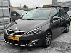 Peugeot 308 SW - 1.2 PureTech Blue Lease Premium Pano Clima Navi