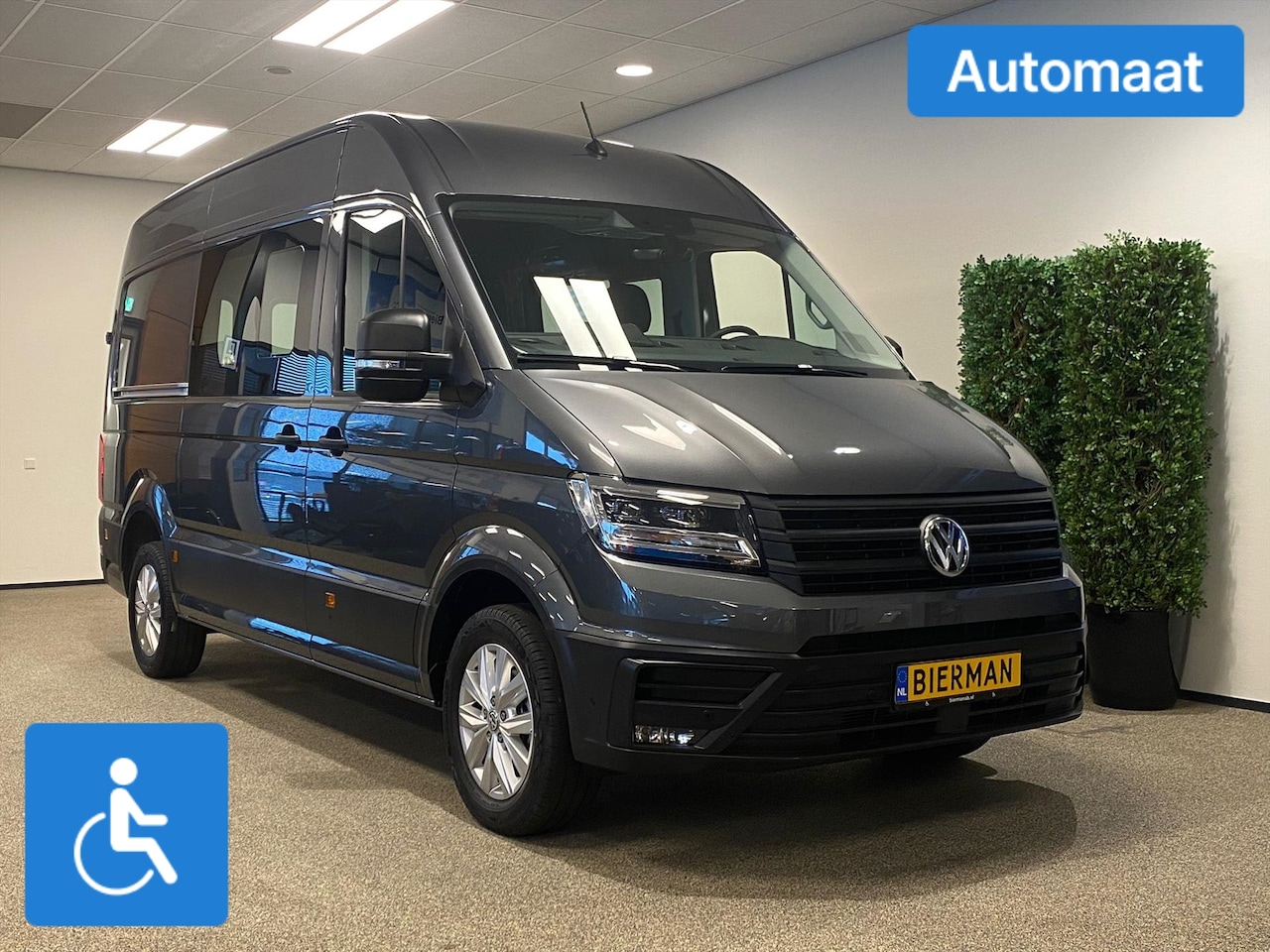 Volkswagen Crafter - L2H2 Rolstoelbus Automaat Ombouw Nieuw - AutoWereld.nl