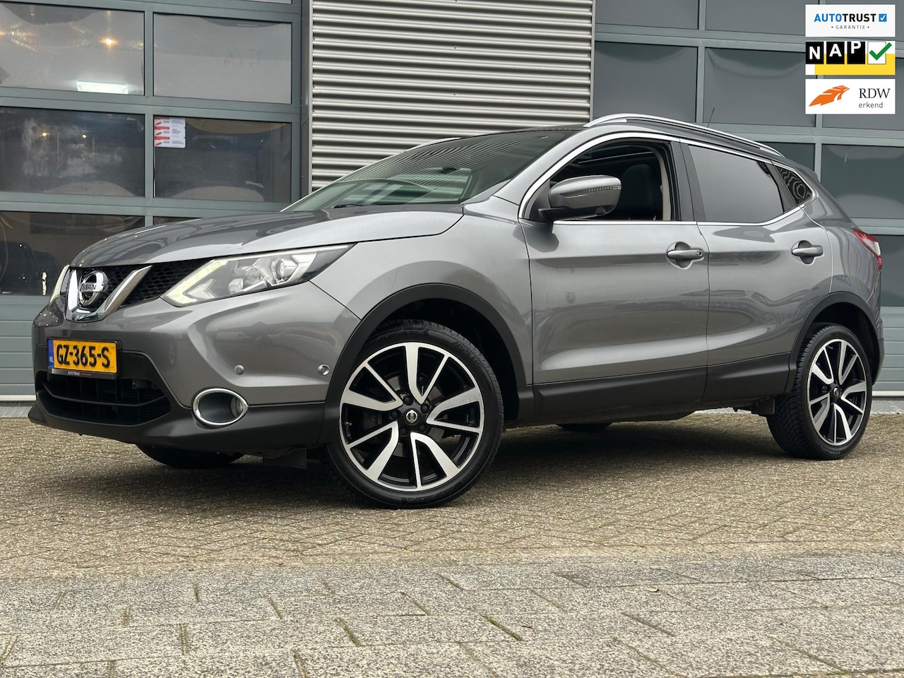 Nissan Qashqai - 1.2 Tekna | 360 Camera | CRUISECR | Climate | PANO - AutoWereld.nl