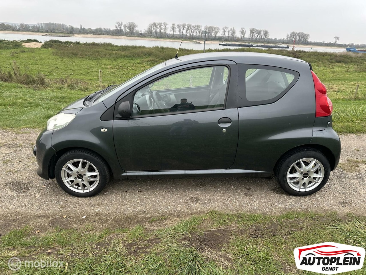 Peugeot 107 - 1.0-12V XR 106.606 km!! - AutoWereld.nl