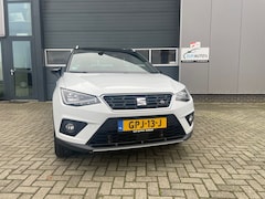 Seat Arona - 1.5 TSI EVO FR Business Intense 150 PK! Airco / Navigatie / Cruise control / PDC / Afn.trekhaak Etc! Vol optie's !!