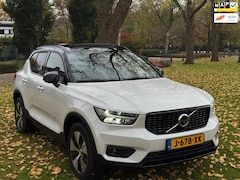 Volvo XC40 - 1.5 T4 Recharge R-Design Expression VOL OPTIES Trekhaak Panoramadak