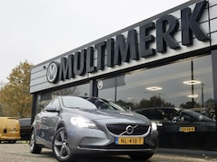 Volvo V40 - 1.5T3 Nordic+ Automaat, Dealer onderhouden, trekhaak