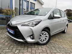 Toyota Yaris - 1.5 Hybrid Active | Automaat, Climate Control, Parkeercamera, 15 inch velgen, weinig km