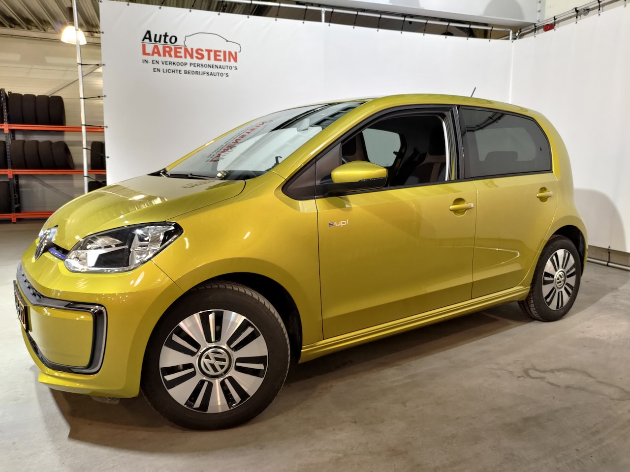 Volkswagen e-Up! - 5 Drs 100 % Elektrisch Aut. Cruise C./ Climate C./ Winter pakket - AutoWereld.nl