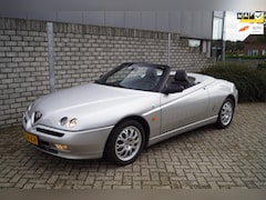 Alfa Romeo Spider - 2.0-16V T.Spark L Cabrio Leder Sportstoelen Airco Elektrische Ramen en Spiegels Windschot