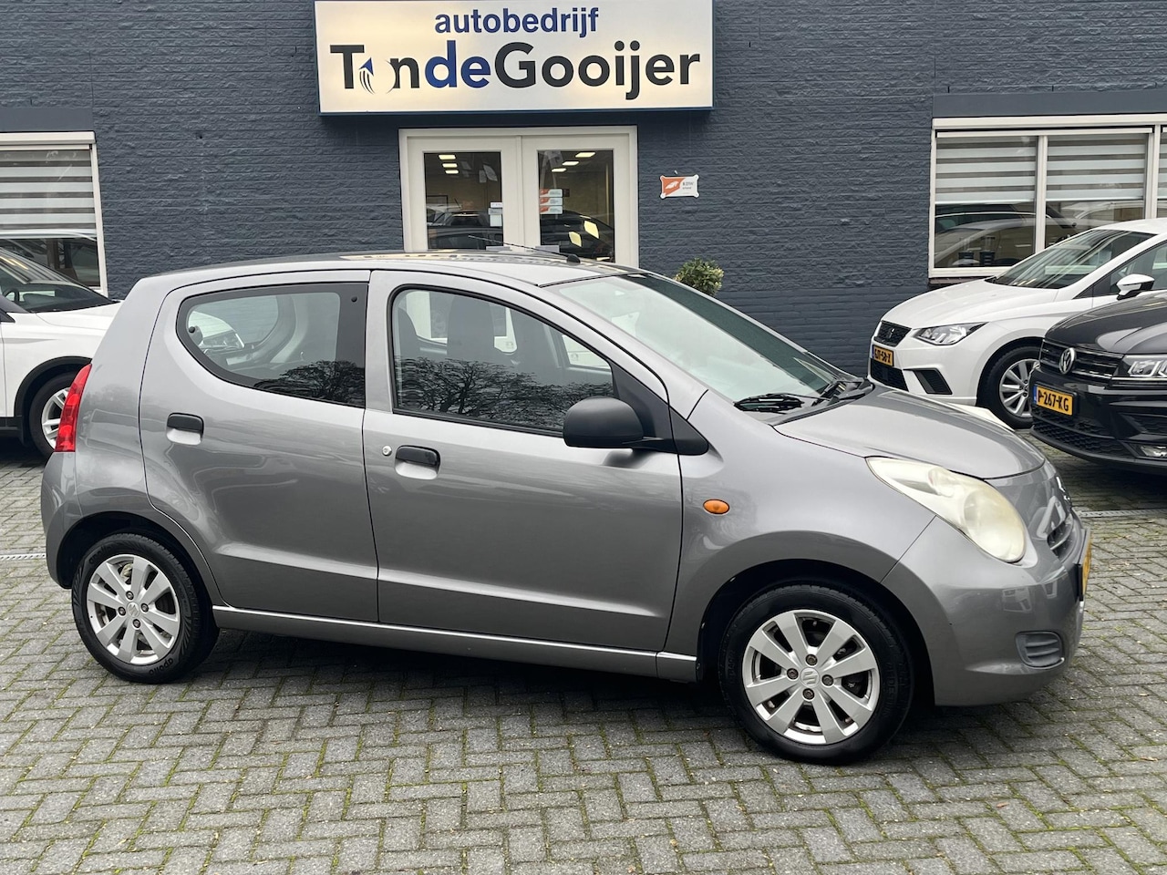 Suzuki Alto - 1.0 Comfort VVT | AIRCO | 14"-VELGEN | EL. RAMEN | - AutoWereld.nl