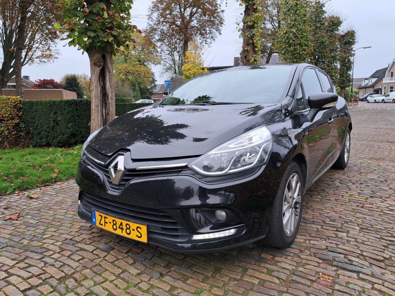 Renault Clio - 0.9 TCe Limited 0.9 TCe Limited - AutoWereld.nl