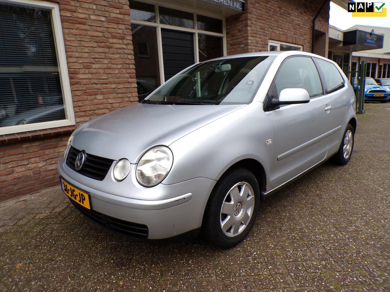 Volkswagen Polo - 1.4-16V Highline 1.4-16V Highline - AutoWereld.nl