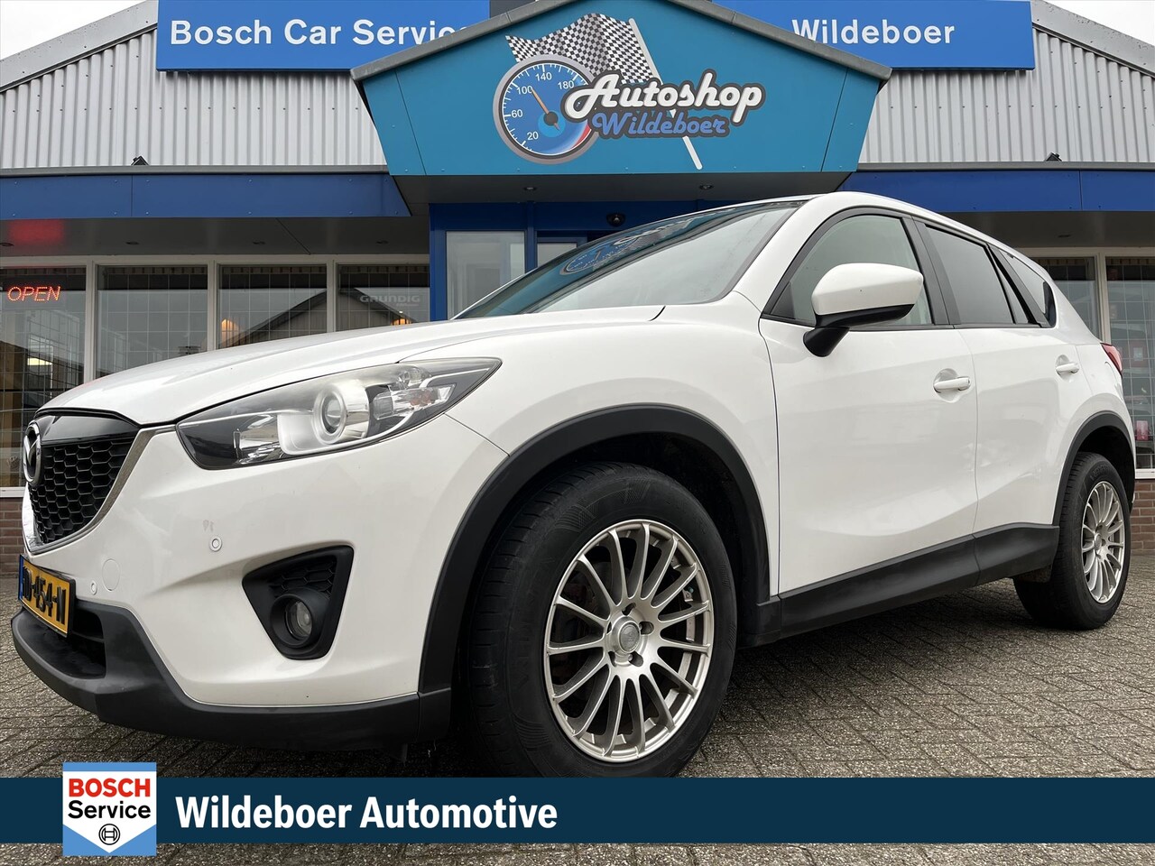 Mazda CX-5 - 2.0 160 PK AWD + LEER + NAVI + CLIMA + CRUISE + AFNEEMBARE TREKHAAK + 1800 KG TREKGEWICHT - AutoWereld.nl