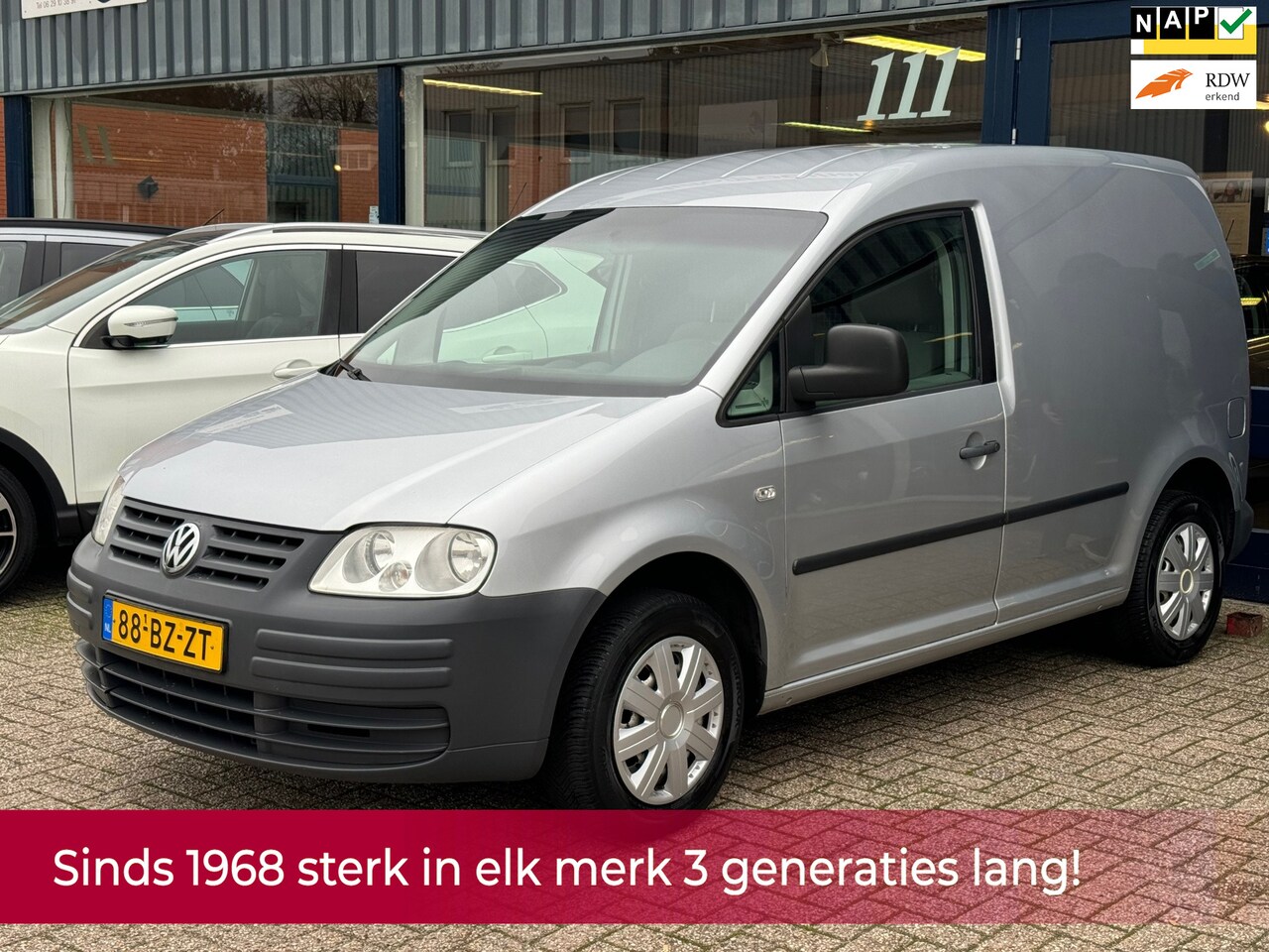 Volkswagen Caddy - 2.0 SDI NL AUTO NAP! LAGE KMST! TOPSTAAT GEEN AFTRAPWERKBUS! Airco l Cruise l Elek pakket - AutoWereld.nl