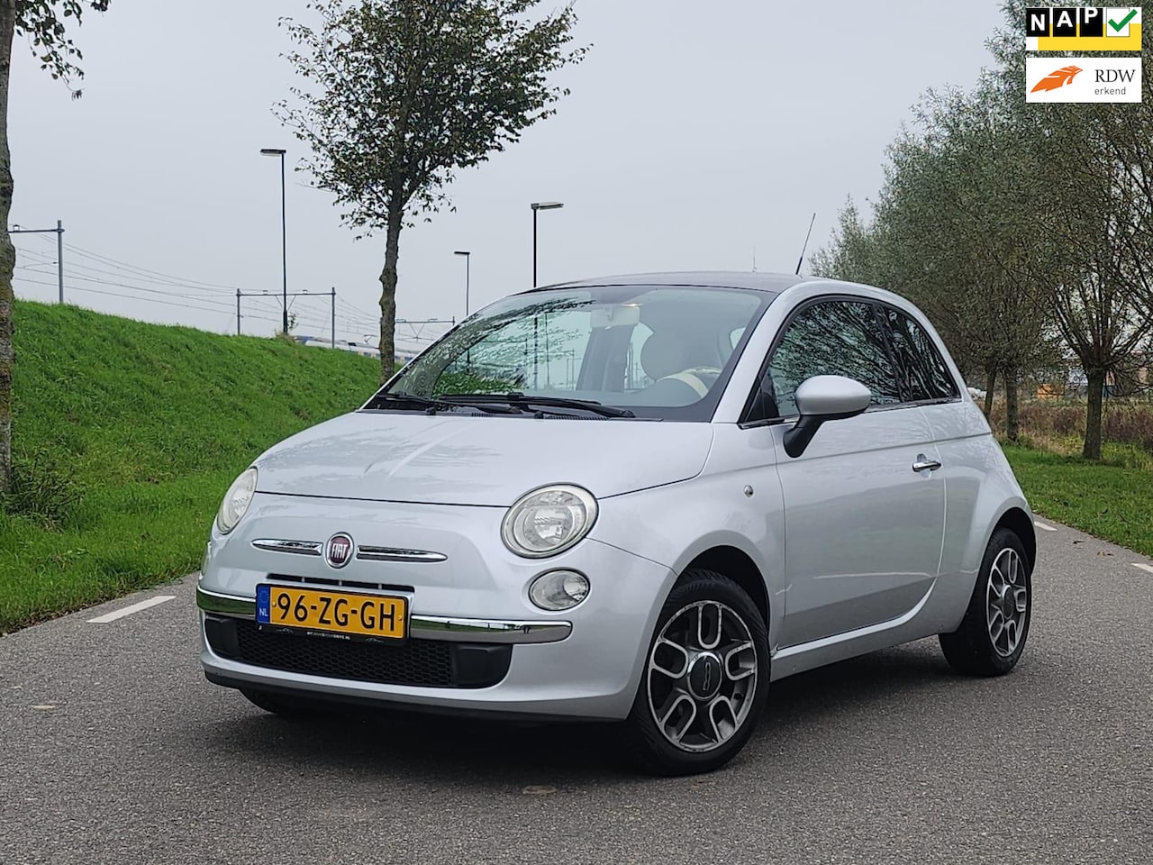 Fiat 500 - 1.2 Lounge | PANO | APK NIEUW - AutoWereld.nl