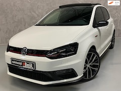 Volkswagen Polo - 1.8 TSI GTI /Pano /Camera /Led