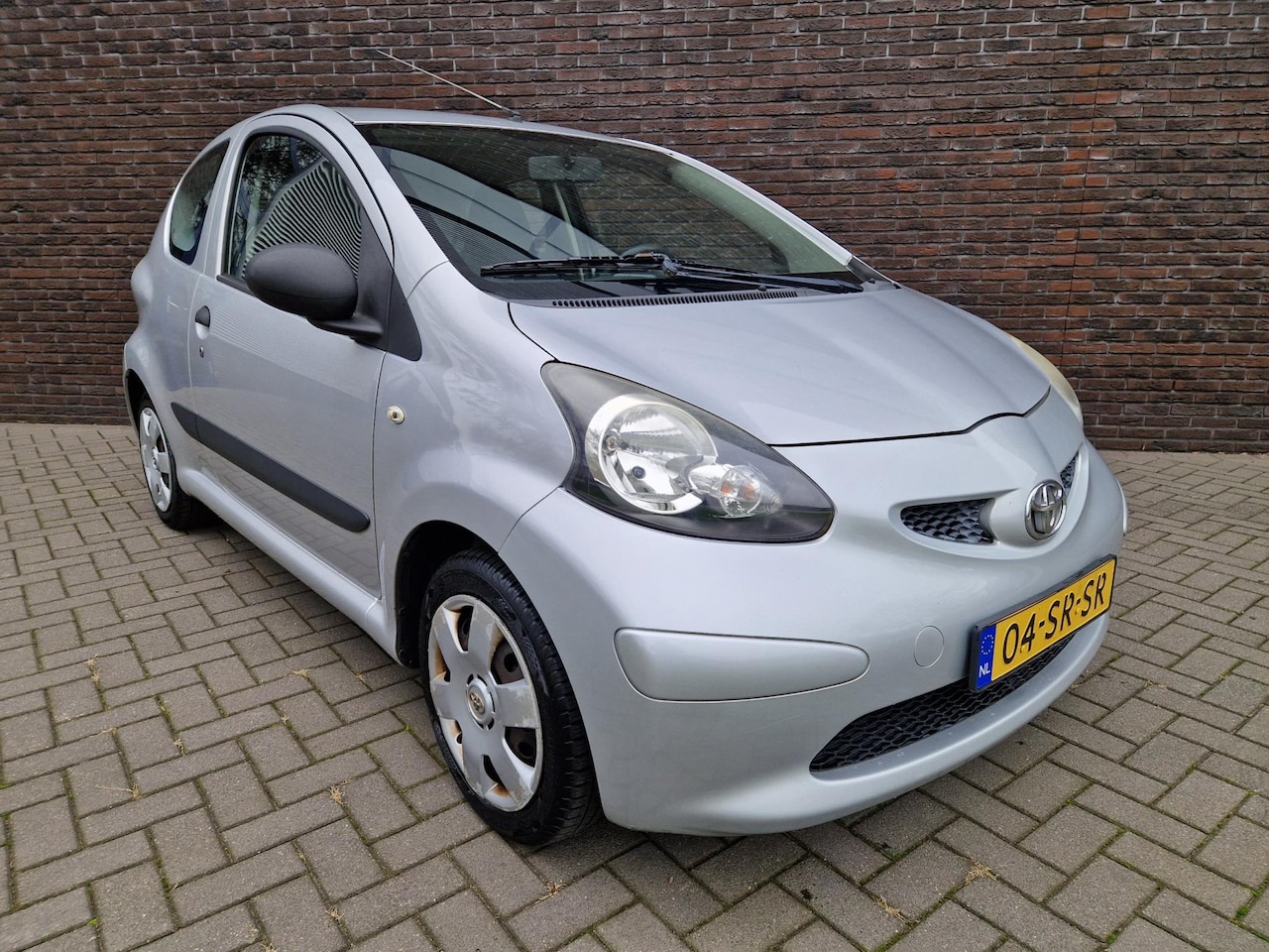 Toyota Aygo - 1.0-12V APK 07-2025 nette auto NAP carkit 2 sleutels - AutoWereld.nl