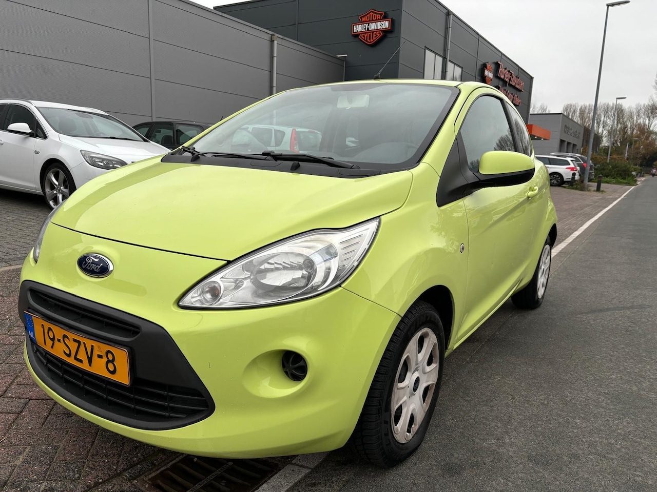 Ford Ka - 1.2 Cool & Sound start/stop / Airco / Elek ramen - AutoWereld.nl