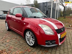 Suzuki Swift - 1.6 Sport navi, elec pakket , 17 Inch wielen, airco/clima, stoel verwarming, multi-stuur,