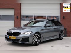 BMW 5-serie Touring - 520i 184pk High Executive Edition M-Sport Facelift - Panoramadak - Virtual Cockpit - Comfo