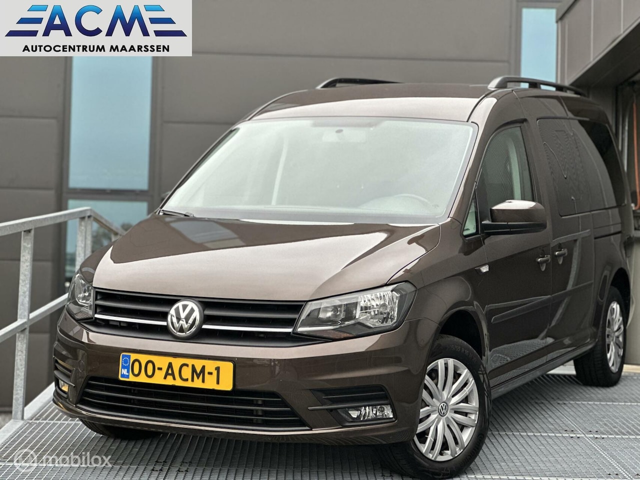 Volkswagen Caddy Maxi - Rolstoelauto Automaat 5+1 1.4 TSI Trendline 5p - AutoWereld.nl