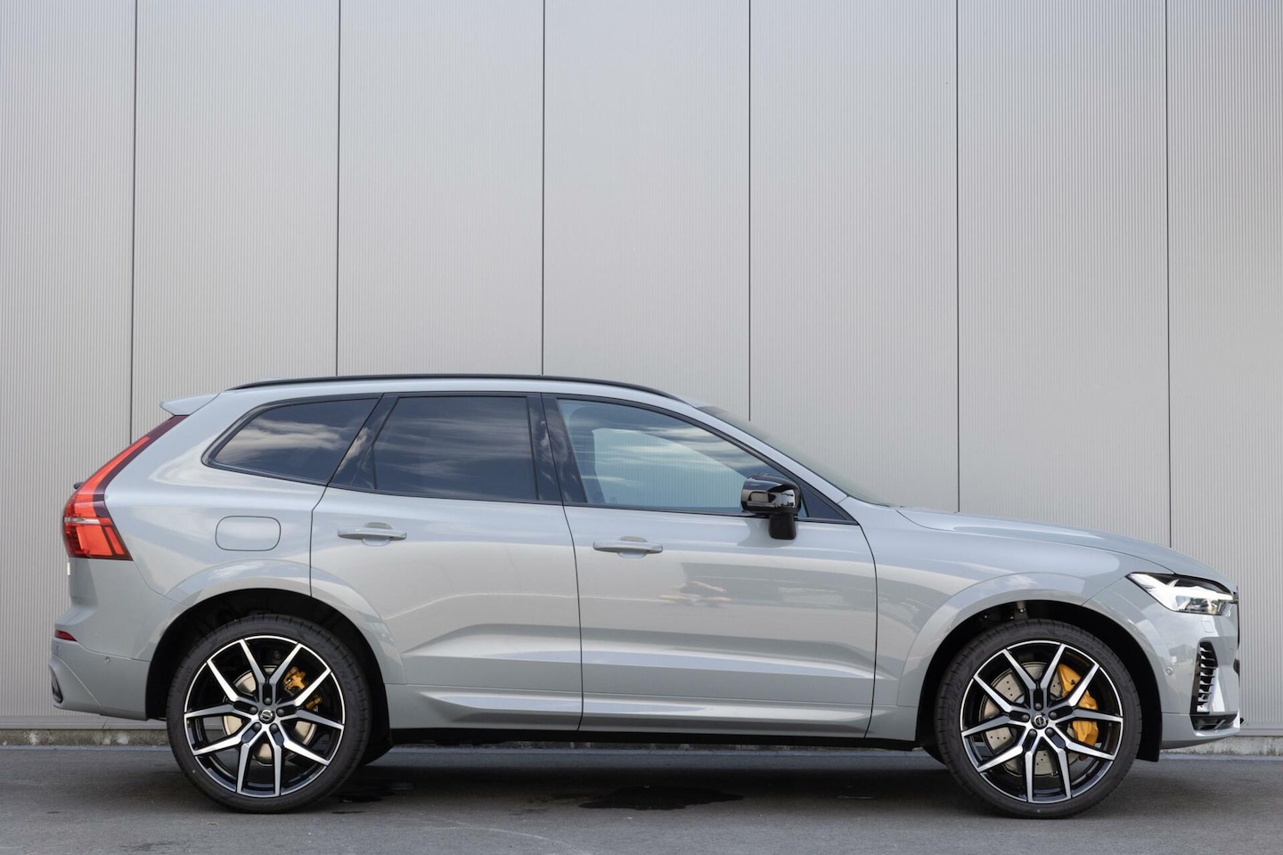 Volvo XC60 - Recharge T8 AWD Polestar Engineered FULL OPTION - AutoWereld.nl