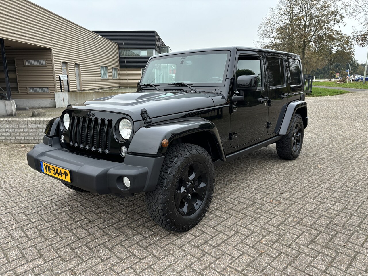 Jeep Wrangler - 2.8 CRD Rubicon 4X4 [ fm navi,leer,lmv,trekhaak ] - AutoWereld.nl