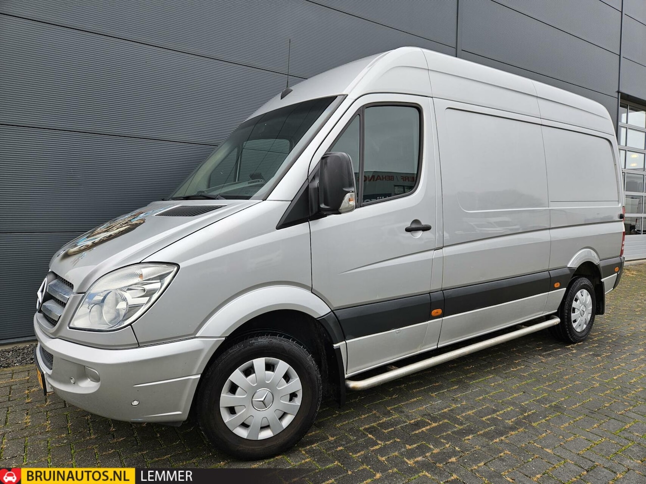 Mercedes-Benz Sprinter - 318 3.0 CDI L2H2 Airco navi V6 Cilinder - AutoWereld.nl