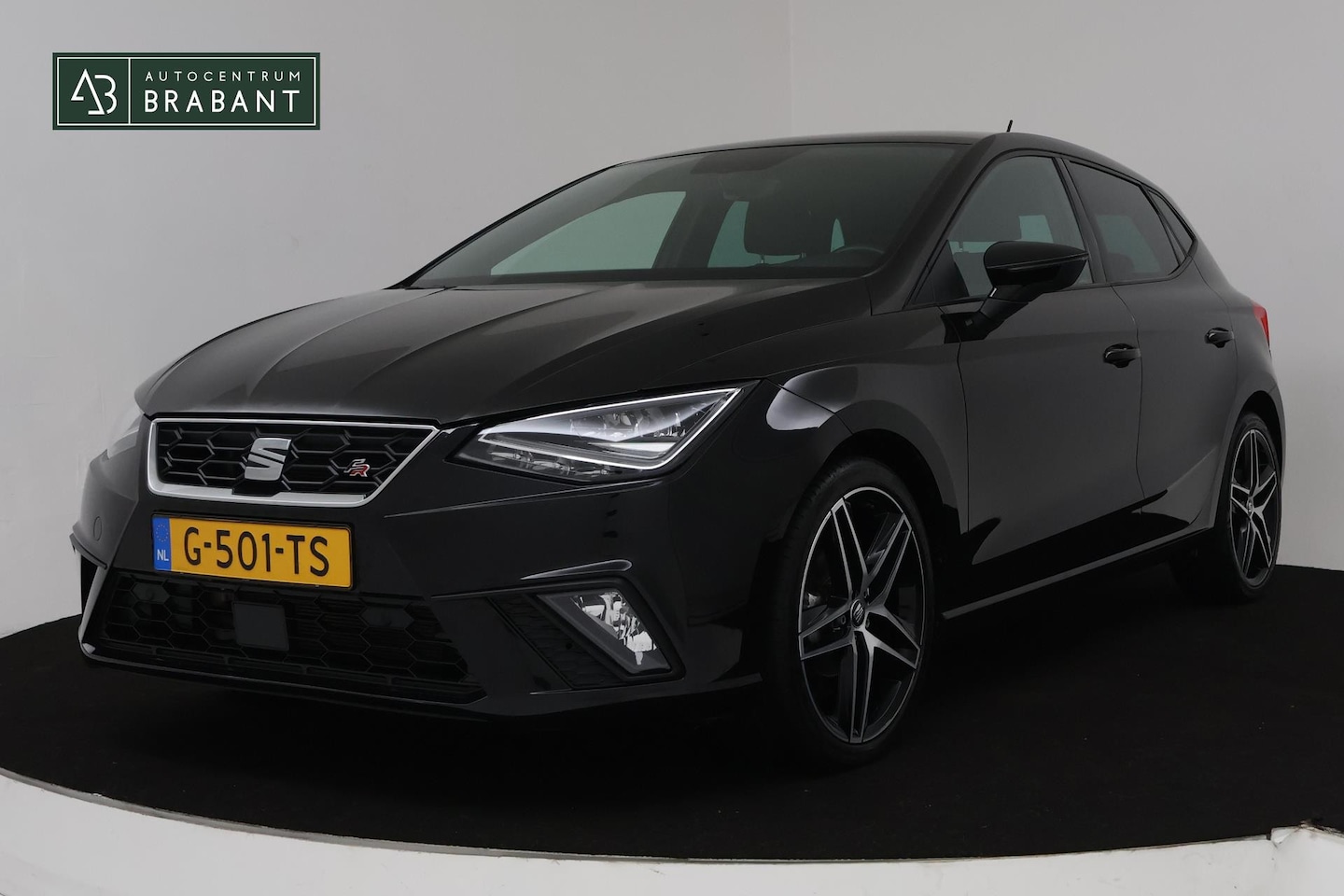 Seat Ibiza - 1.0 TSI FR Business Intense (NAVIGATIE, CARPLAY, CLIMA, CAMERA, GOED ONDERHOUDEN, 1e EIGEN - AutoWereld.nl