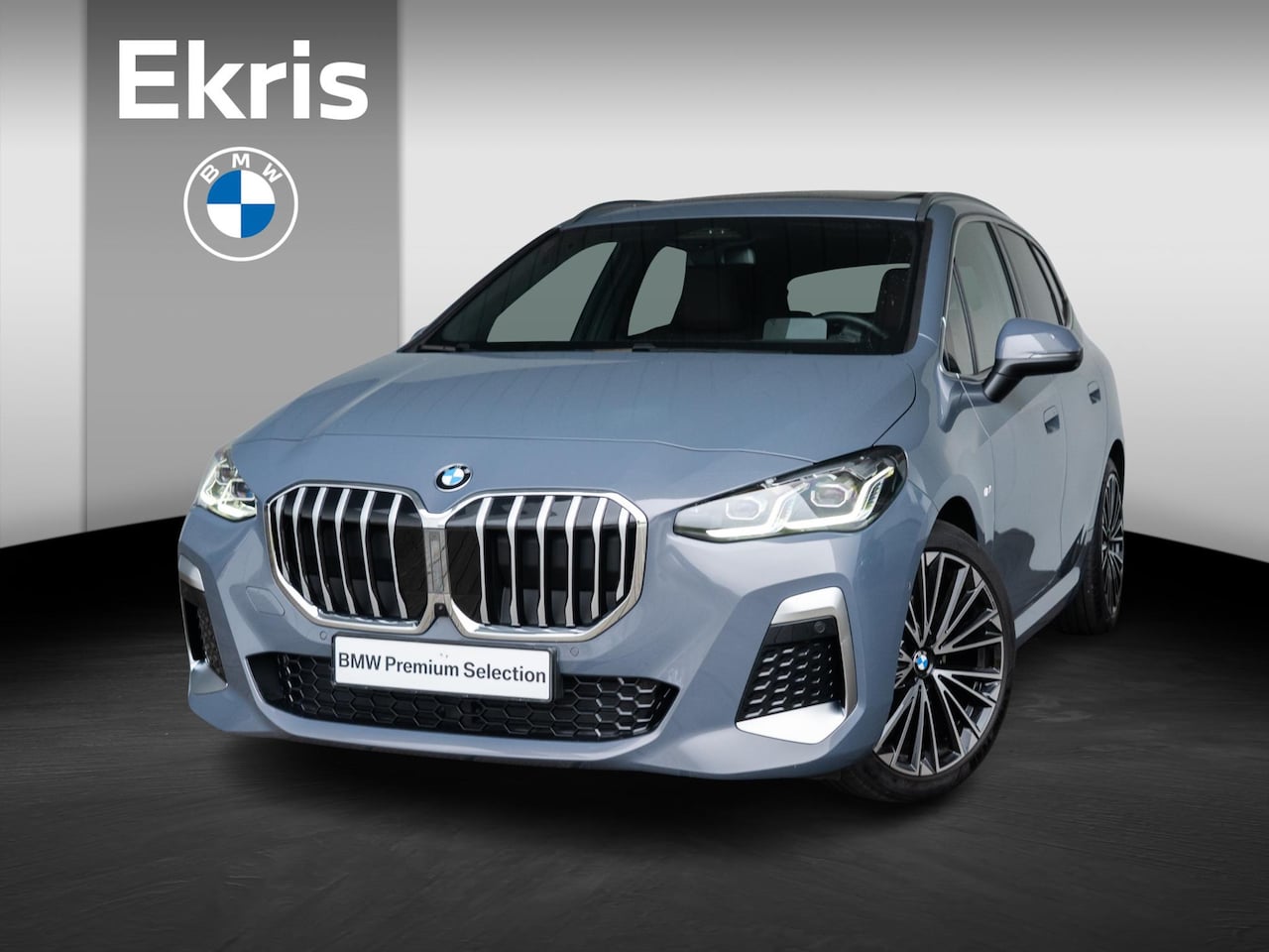 BMW 2-serie Active Tourer - 220i M Sportpakket | Travel pack | Comfort Acces | Elektrisch verwarmde voorstoelen - AutoWereld.nl