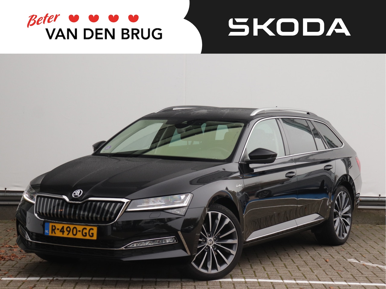 Skoda Superb Combi - 1.4 TSI 218pk iV Business Edition Automaat | Navigatie | Leder | 360° Camera | Keyless | V - AutoWereld.nl