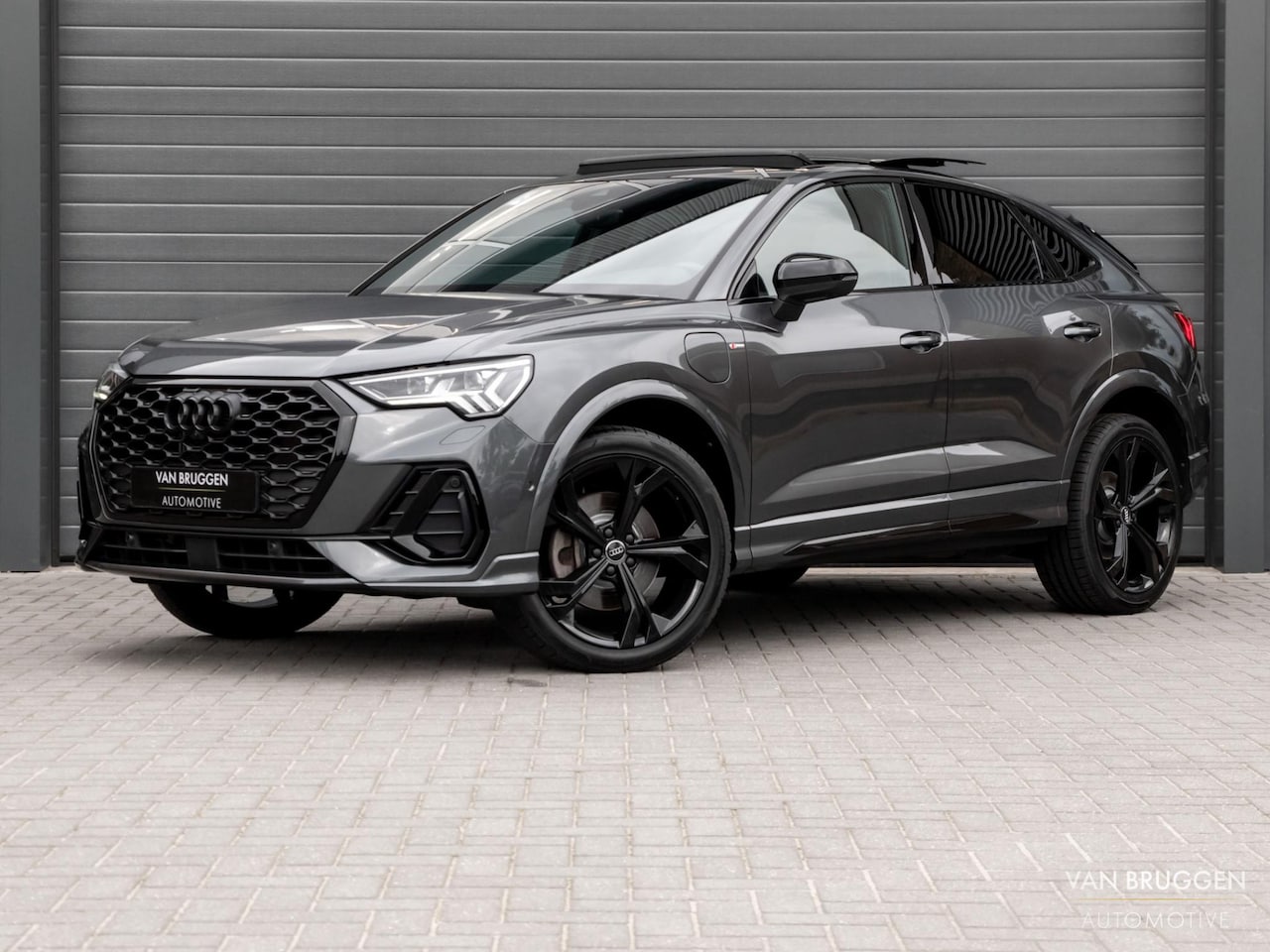 Audi Q3 Sportback - 45 TFSI E S-Line Pano 360 Sfeer B&O 20" BTW - AutoWereld.nl