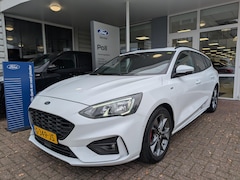 Ford Focus Wagon - 150pk EcoBoost Automaat ST Line Navi Camera Adap Cruise Winter Parking pack Dealeronderhou