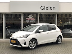 Toyota Yaris - 1.5 Hybrid Aspiration Plus | Lichtmetalen velgen, Stoelverwarming, Cruise control, Parkeer