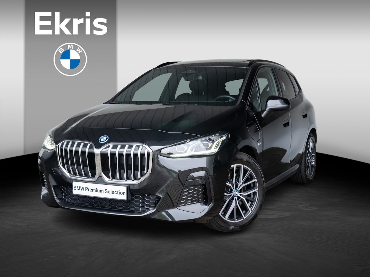 BMW 2-serie Active Tourer - 230e xDrive M-Sportpakket | 18 inch | Trekhaak | Stoelverwarming | Driving Assistent Plus - AutoWereld.nl