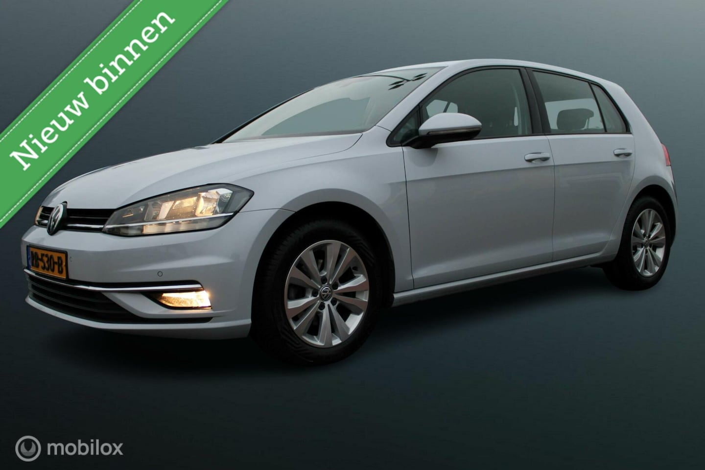 Volkswagen Golf - 1.0 TSI Comfortline 1.0 TSI Comfortline, Trekhaak, Navi, App connect, Pdc voor + achter, Clima, Cruise, metall - AutoWereld.nl